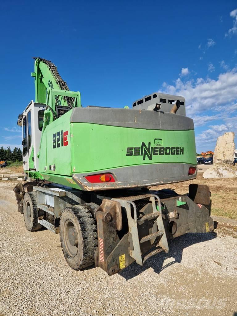 Sennebogen 821 E Mobilbagger