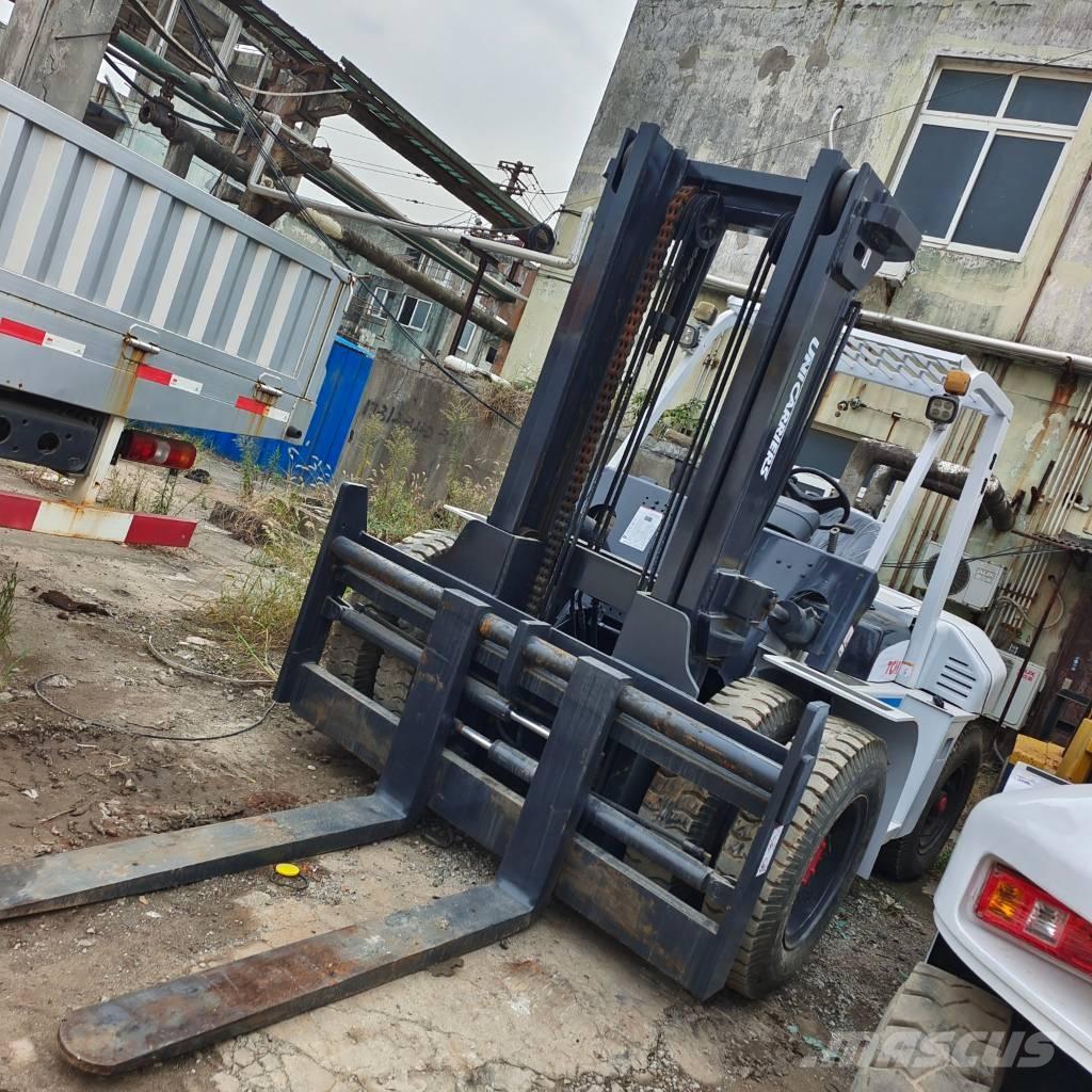 TCM FD 100 Diesel Stapler