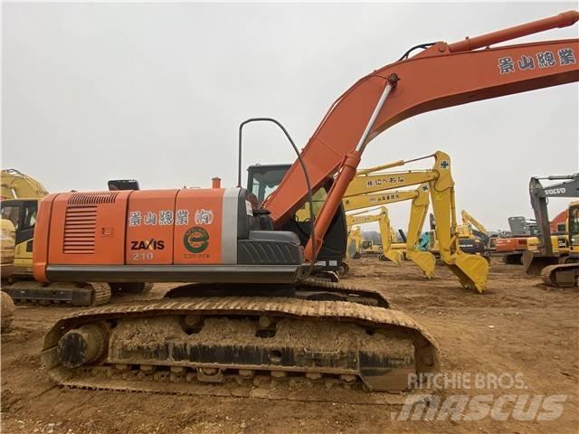 Hitachi ZX210-3 Raupenbagger
