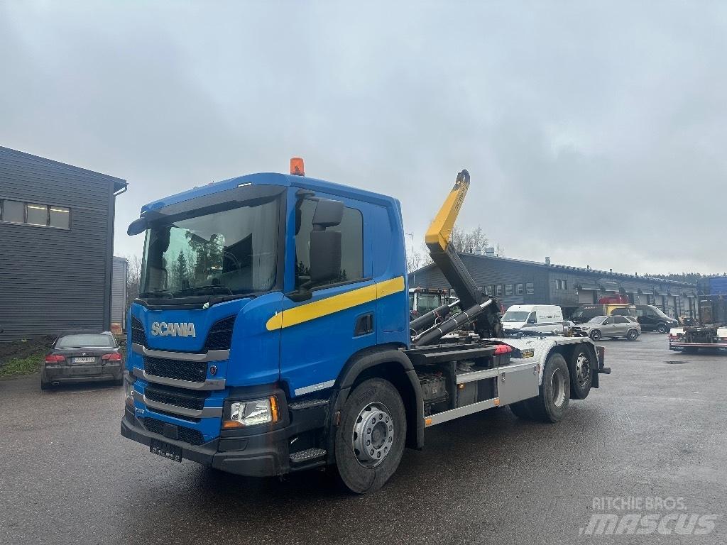 Scania P 360 Abrollkipper