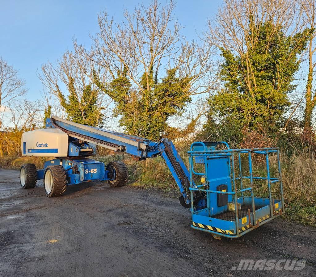 Genie S 65 Teleskopbühnen