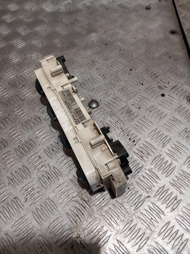 MAN TGM  81619096068 Kabinen