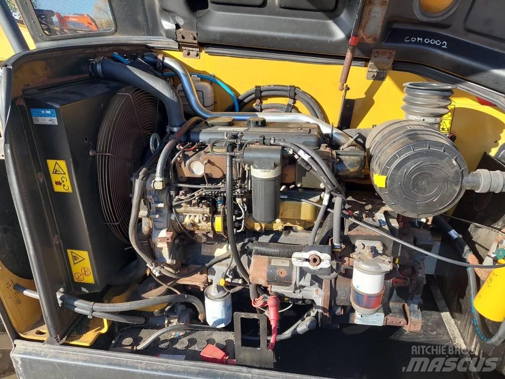 CAT TH 407 Teleskoplader