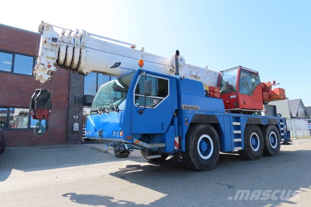Liebherr LTM 1055-1 All-Terrain-Krane