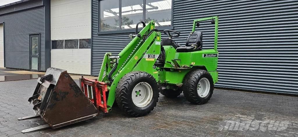 Schäffer 326 Minilader