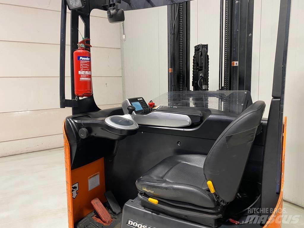 Doosan BR16JW-7 Schubmaststapler