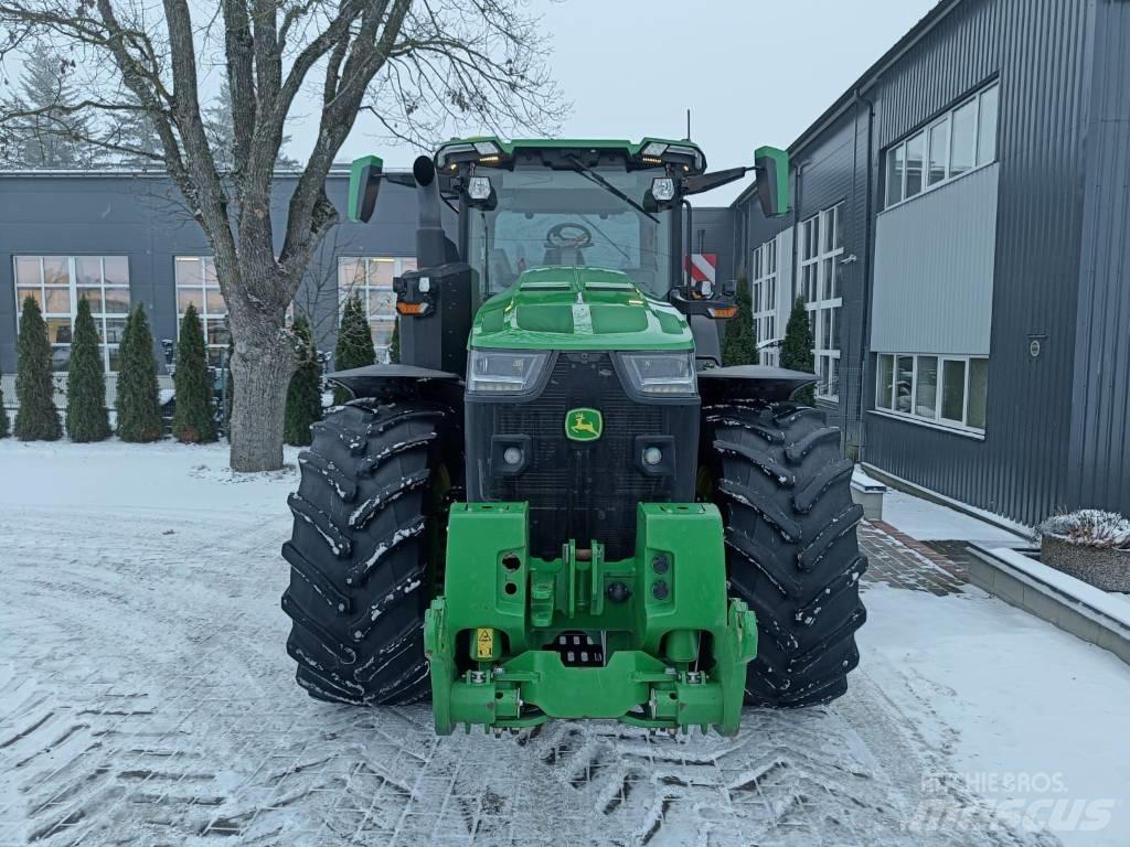 John Deere 8R 370 Traktoren