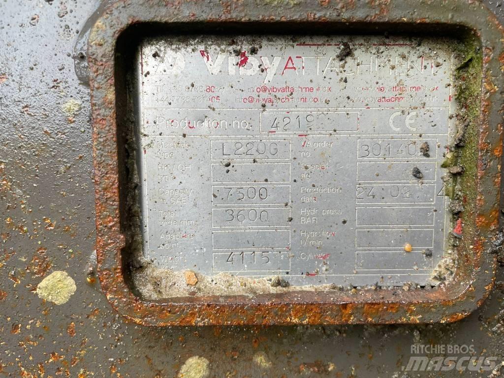 Volvo L220G Radlader