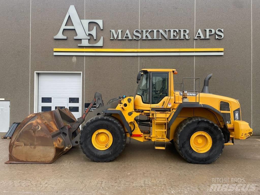 Volvo L220G Radlader