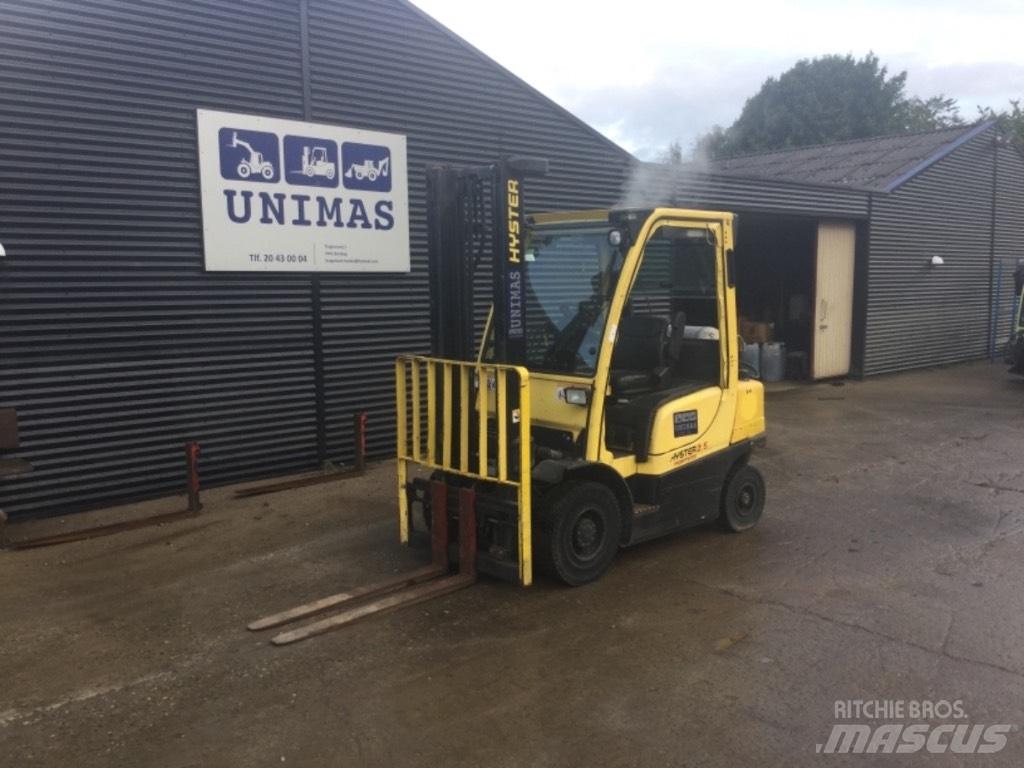 Hyster H 2.5 FT Gas Stapler