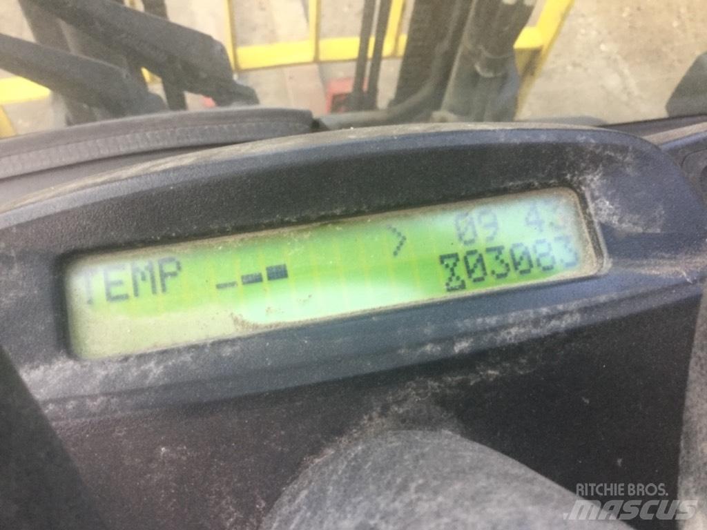 Hyster H 2.5 FT Gas Stapler