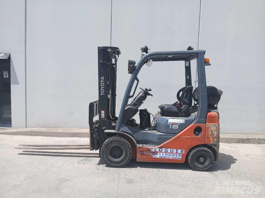 Toyota D02-8FG18 Gas Stapler