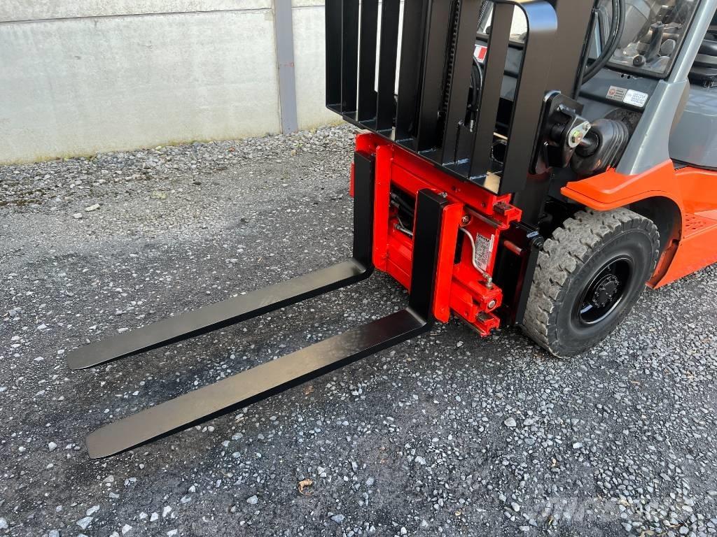 Toyota 42-7 FGF 25 Gas Stapler