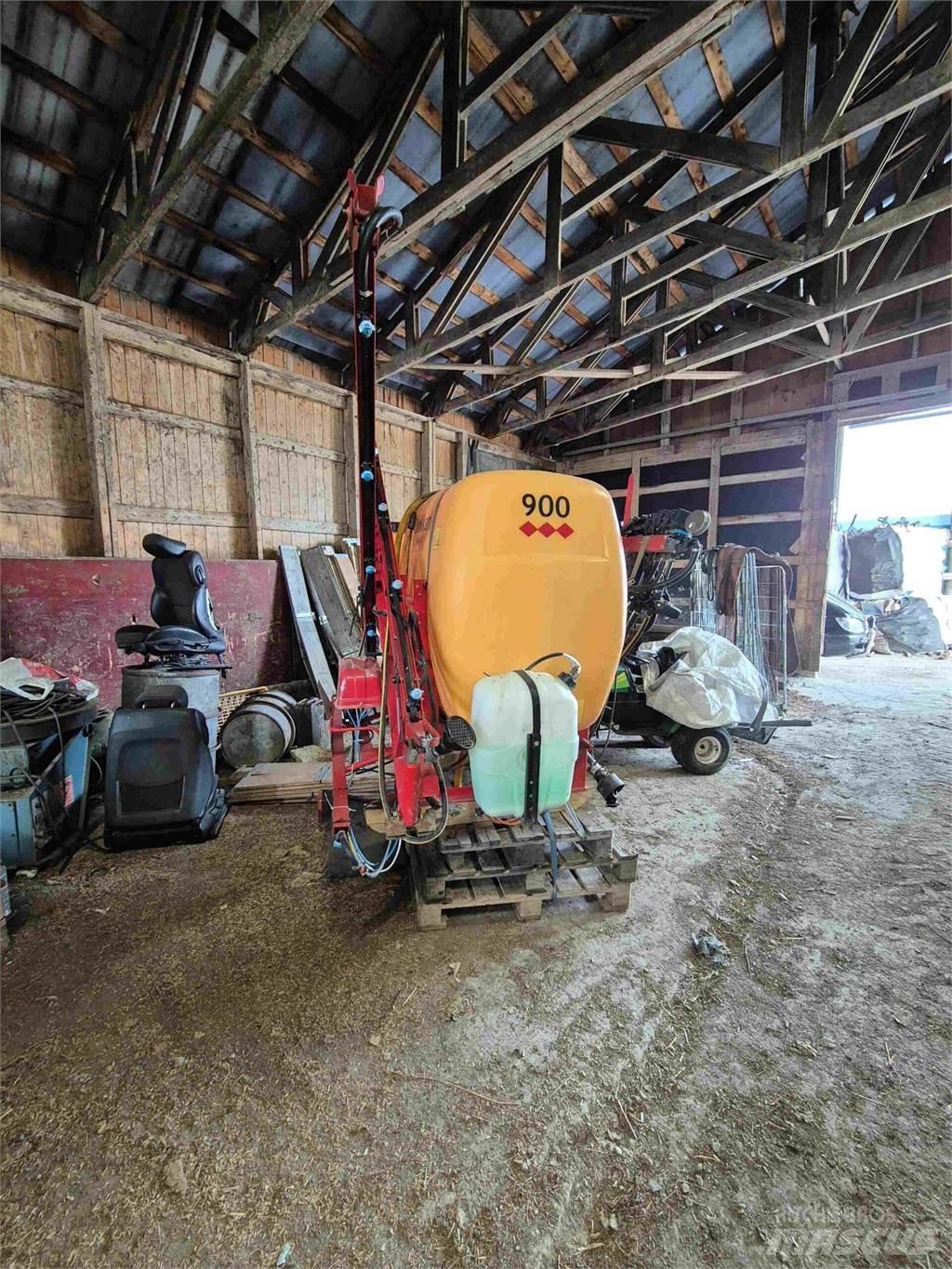 Junkkari 900L Anhängespritzen
