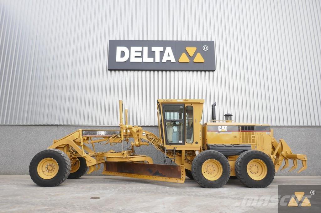 CAT 140H Grader