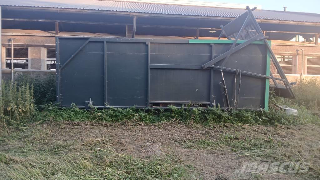 ERT Rehulaidat Futtermischwagen