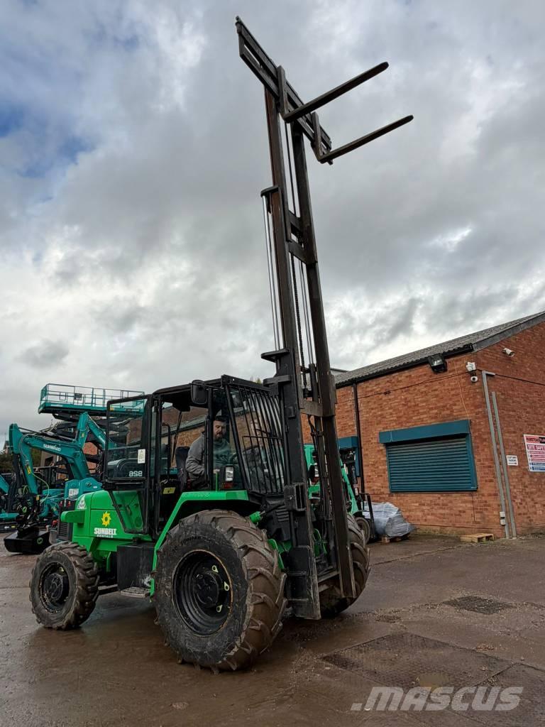 JCB 926 Diesel Stapler