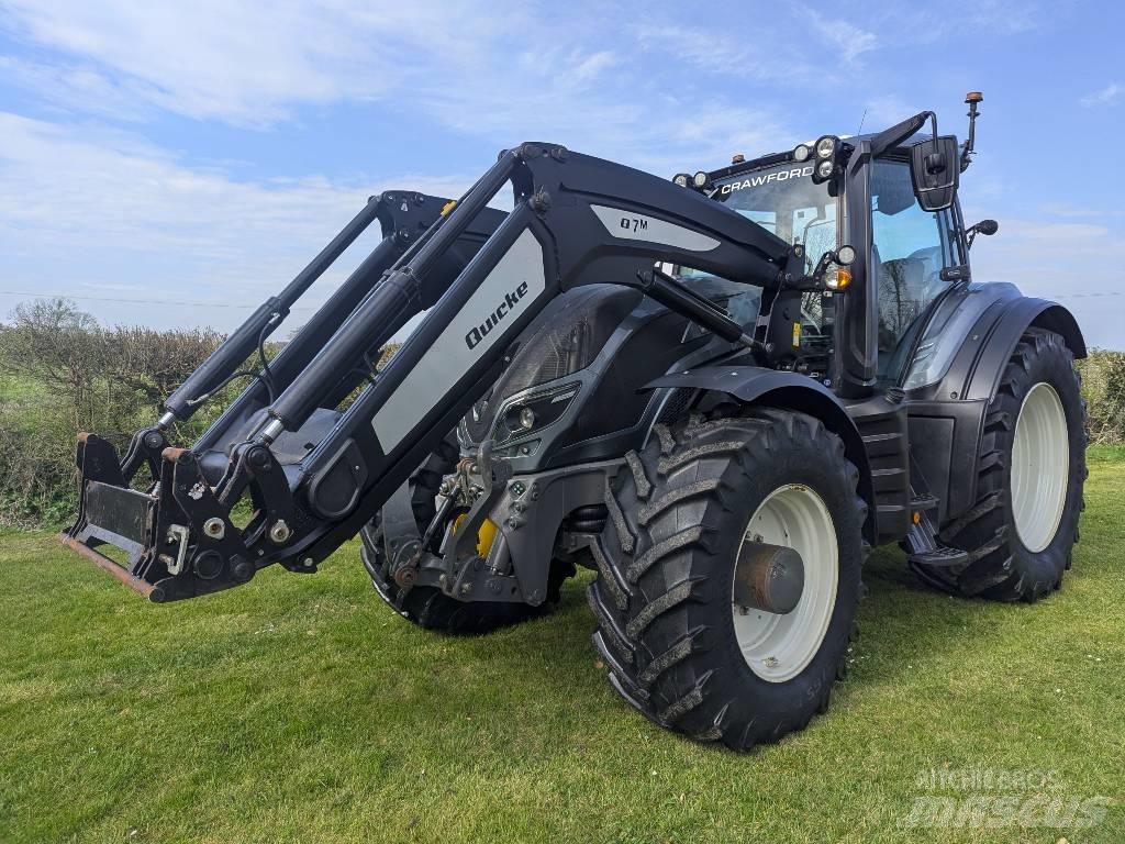 Valtra T 254 Traktoren
