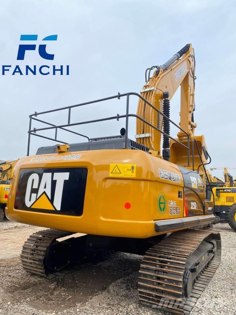 CAT 325D2L Raupenbagger