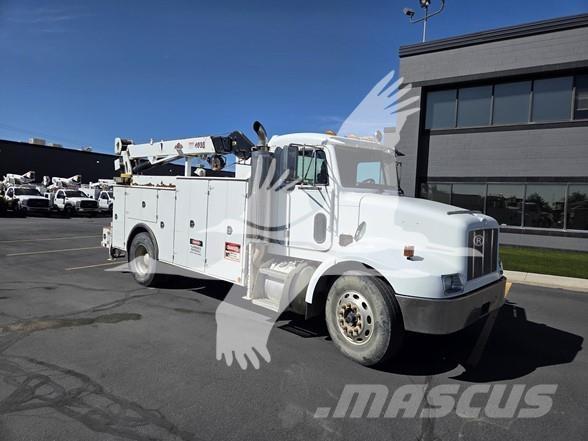 Peterbilt 330 Sonstige Baumaschinen