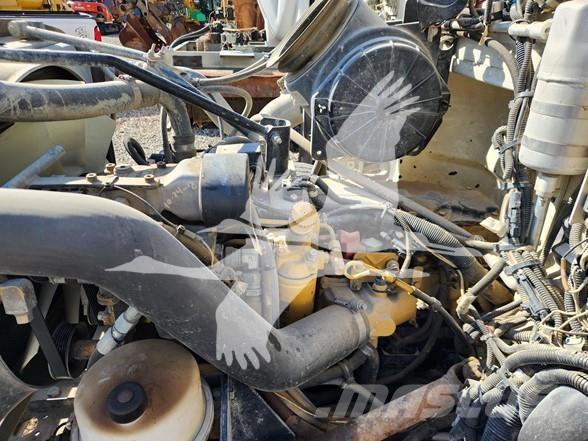 Peterbilt 330 Sonstige Baumaschinen