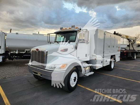 Peterbilt 337 Sonstige Baumaschinen