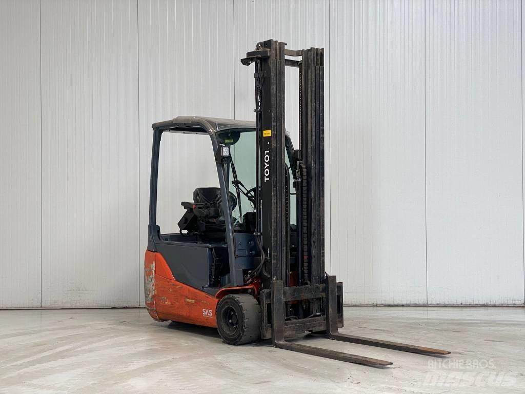 Toyota 8FBE20T Elektro Stapler