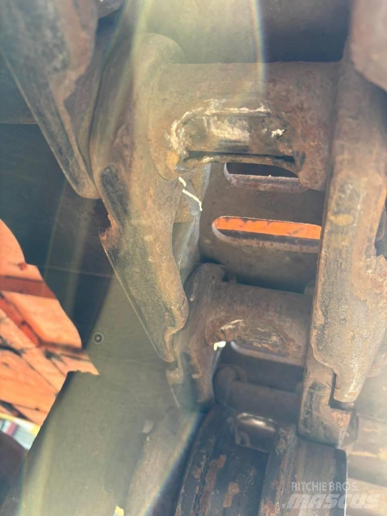 Doosan DX255LC Raupenbagger