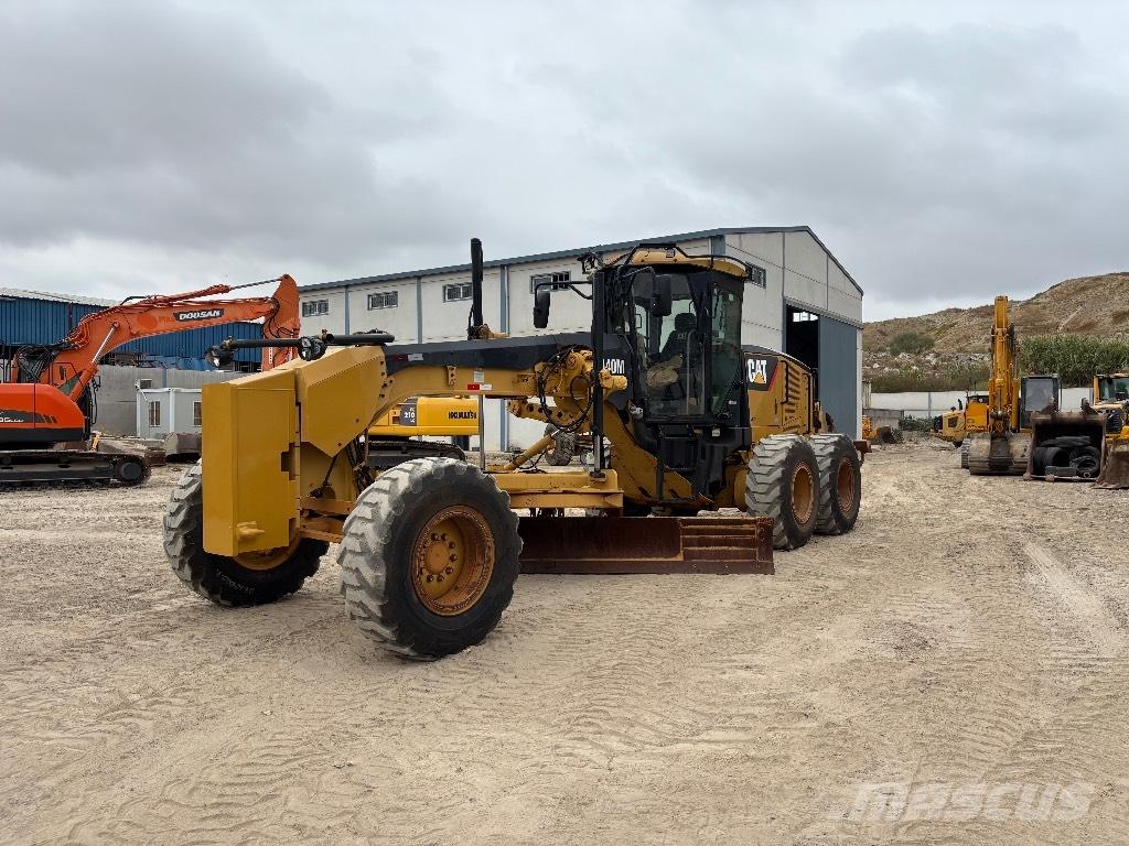 CAT 140M Grader