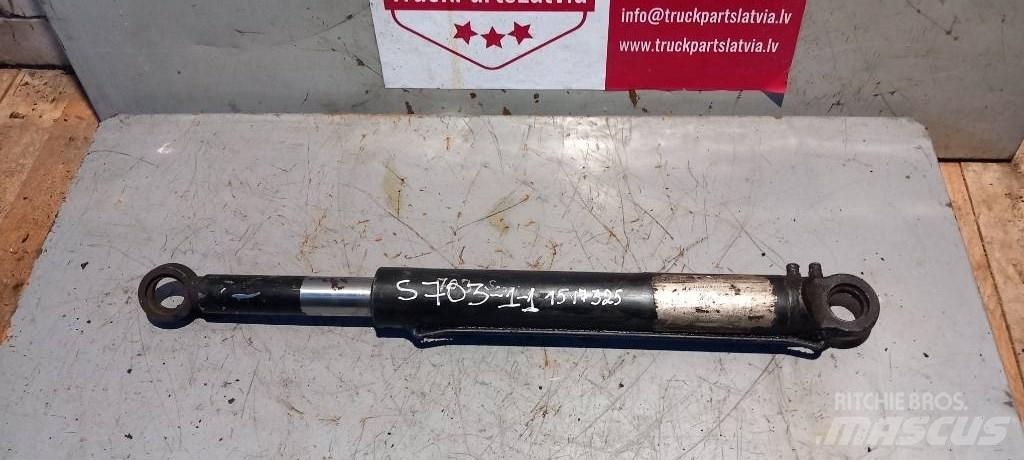 Scania 124.    1517325 Hydraulik