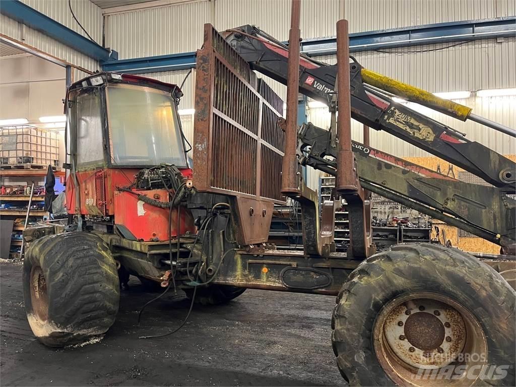 Valmet 860 Forwarder