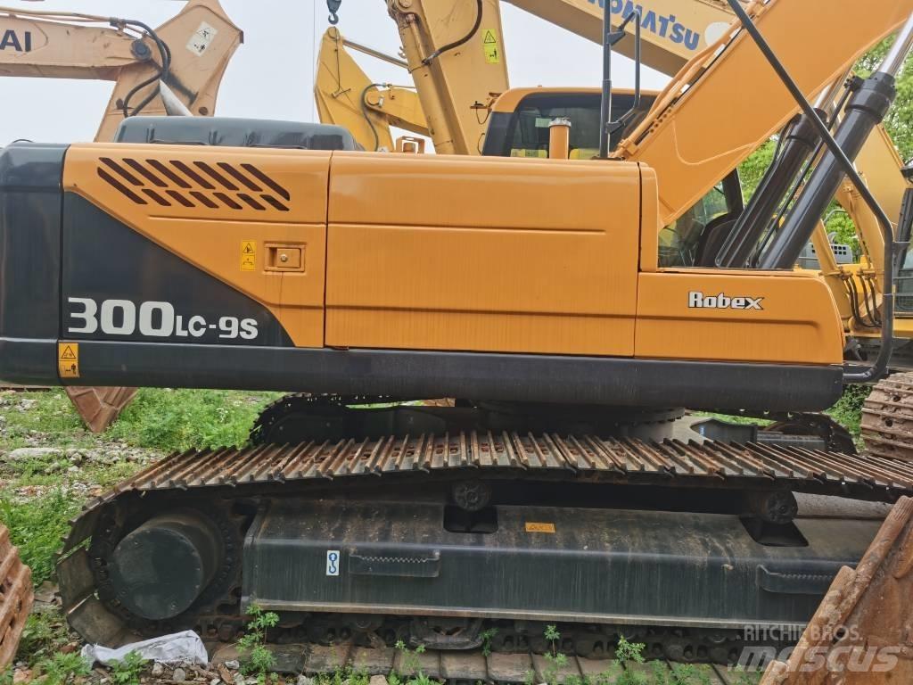 Hyundai R 300LC-9S Raupenbagger