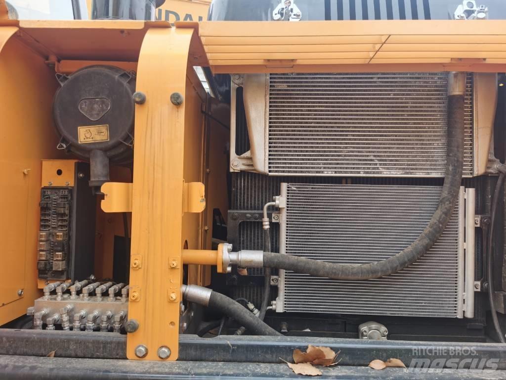 Hyundai R 300LC-9S Raupenbagger