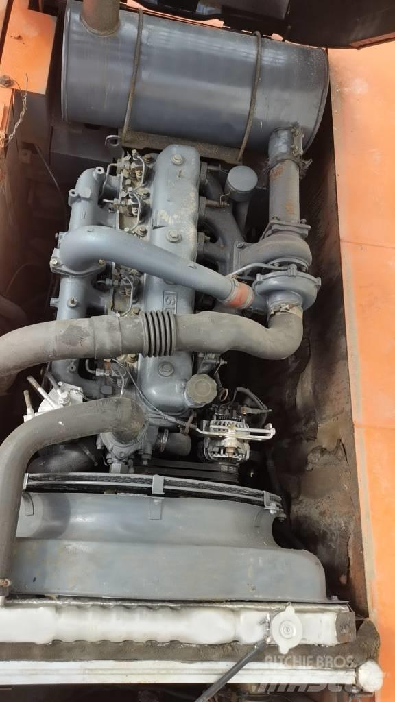 Hitachi EX 200-5 Raupenbagger