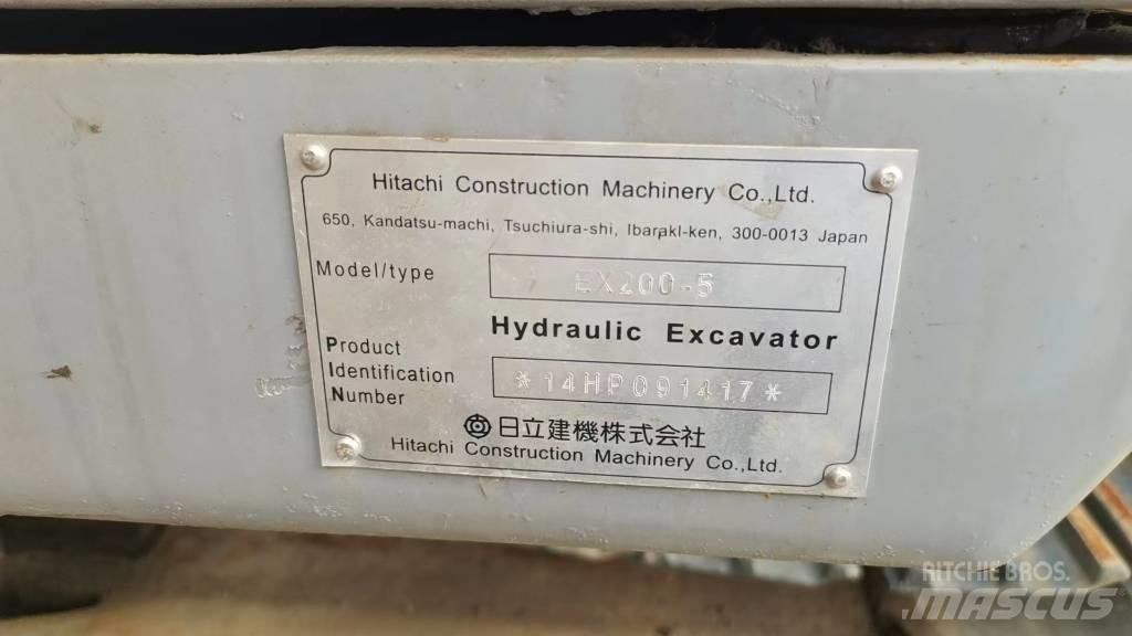 Hitachi EX 200-5 Raupenbagger