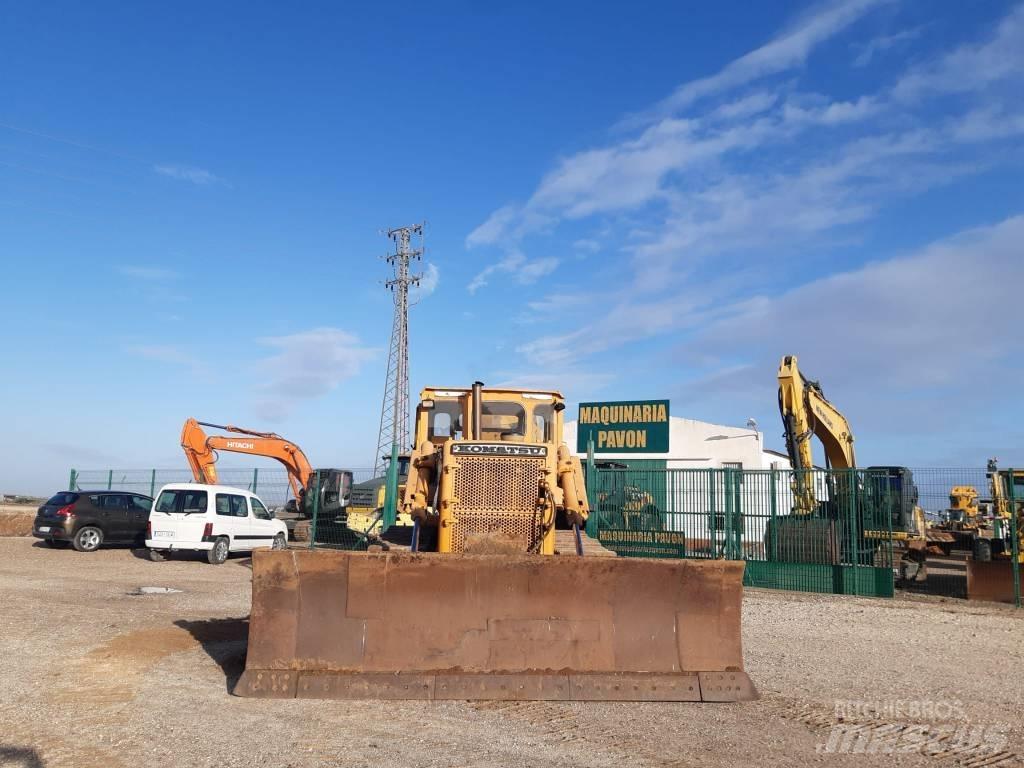 Komatsu D 85 E-12 Bulldozer