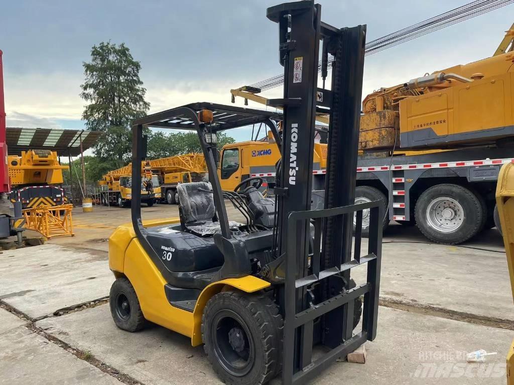 Komatsu FD 30 T-14 Diesel Stapler
