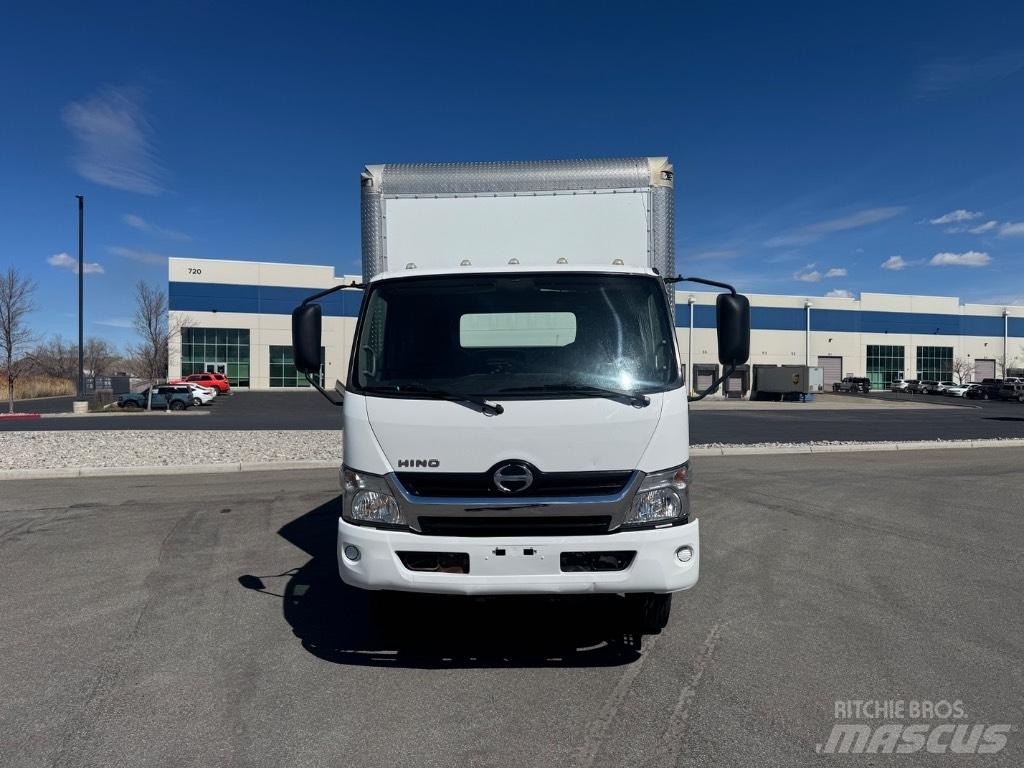 Hino 155 Kastenaufbau