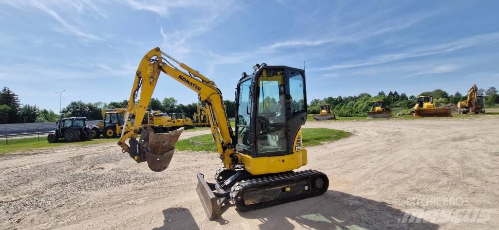 Komatsu PC 26 MR Minibagger < 7t