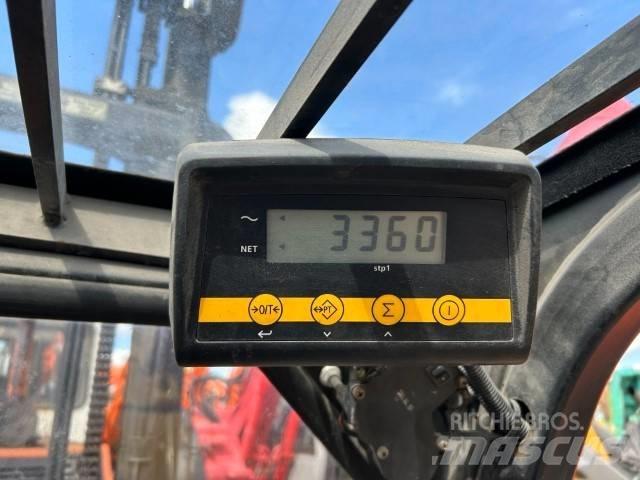 Yale GDP 35 VX Diesel Stapler