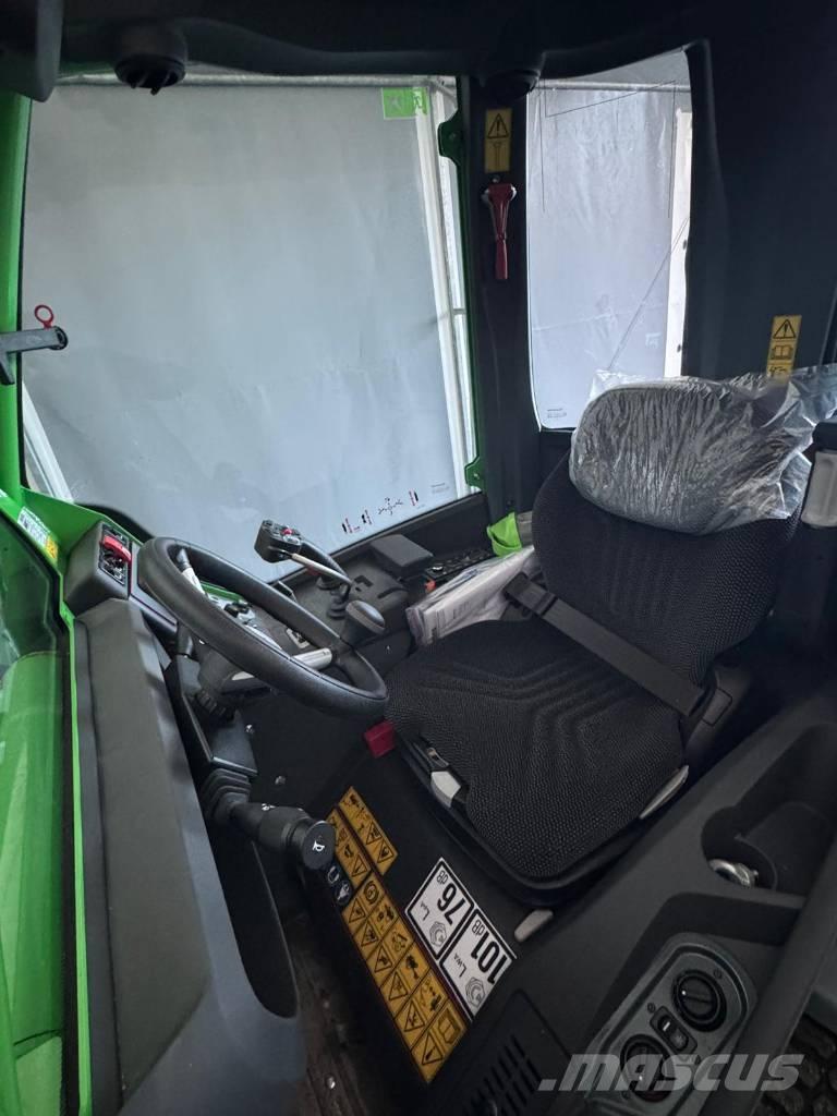 Avant 760 Minilader