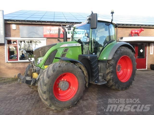 Fendt 718 S4 Traktoren