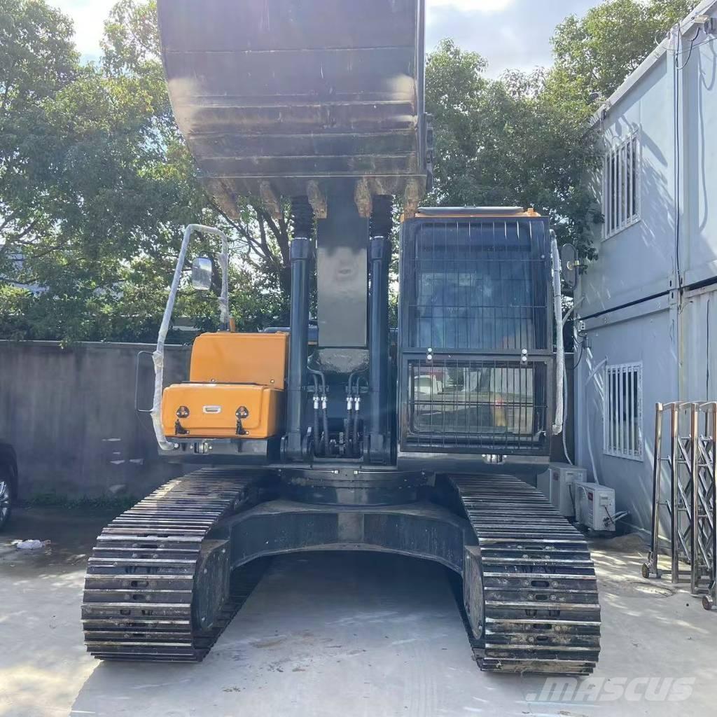 Hyundai R220LC-9S Raupenbagger