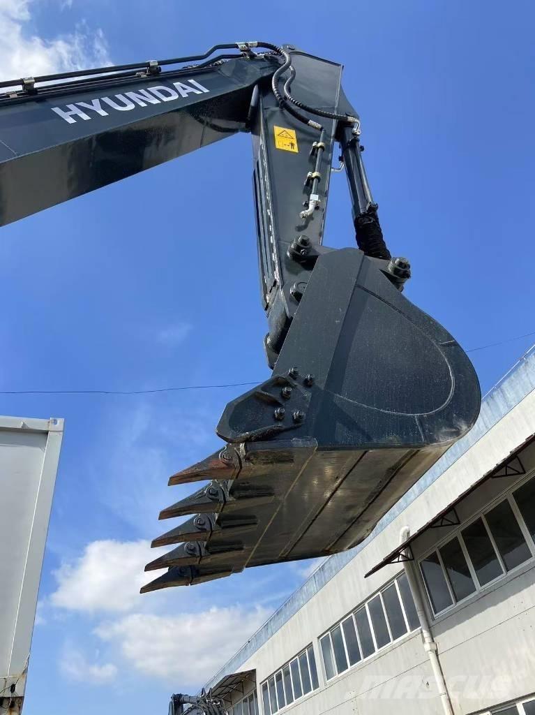 Hyundai R220LC-9S Raupenbagger