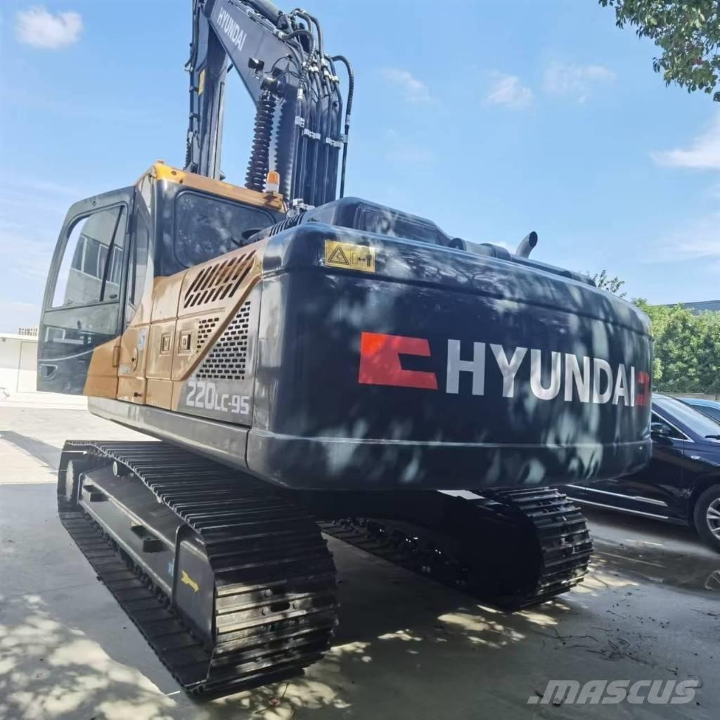 Hyundai R220LC-9S Raupenbagger