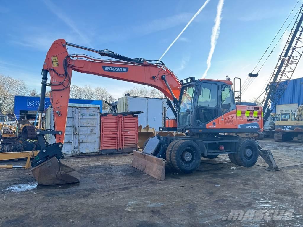Doosan DX 170 W - 5 Mobilbagger
