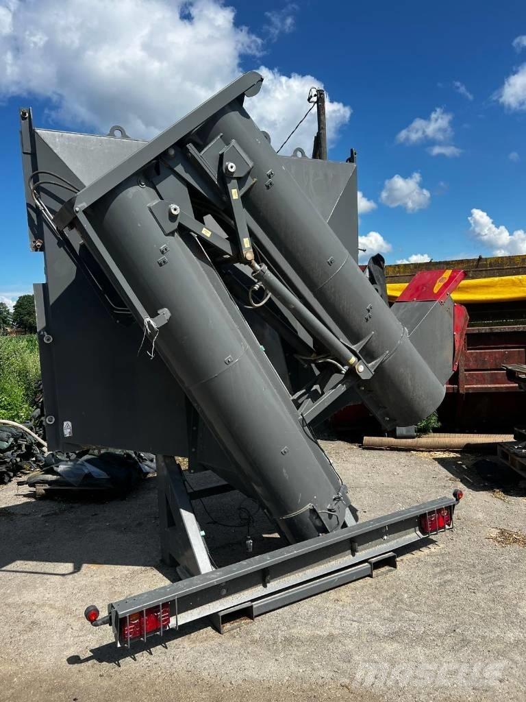 Umega PI 20 Getreideanhänger