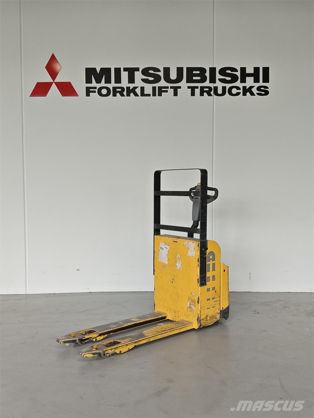 Atlet PLL180 Deichselstapler