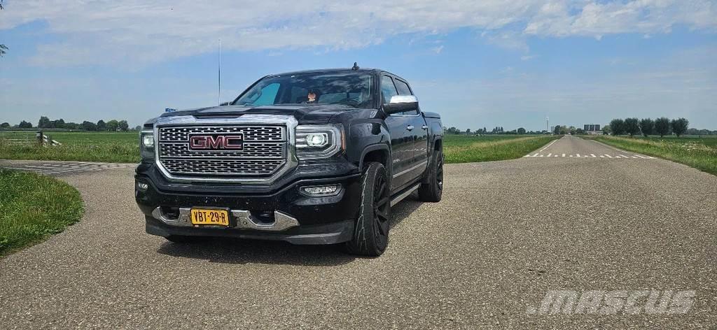 GMC Denali Sierra PKWs