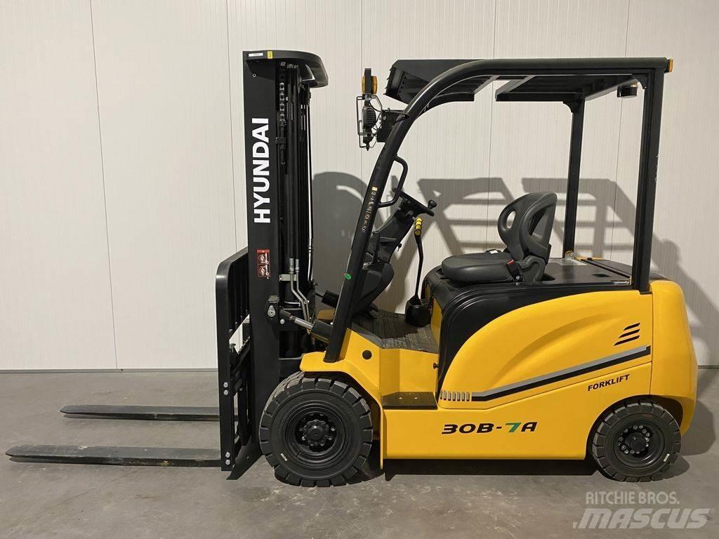 Hyundai 30B-7A Elektro Stapler